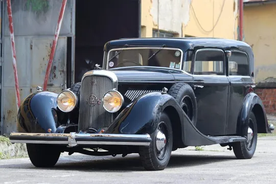 1935 Panhard et Levassor Type X72 Panoramique