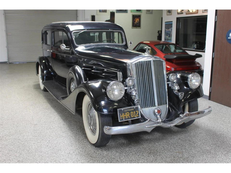 1935 Pierce-Arrow - Image 8 of 31