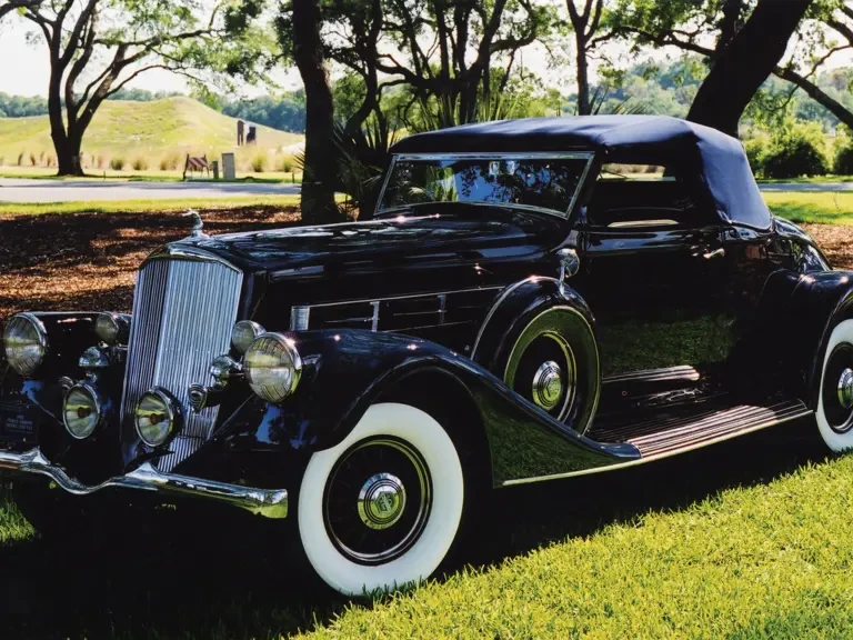 1935 Pierce-Arrow - Image 2 of 2