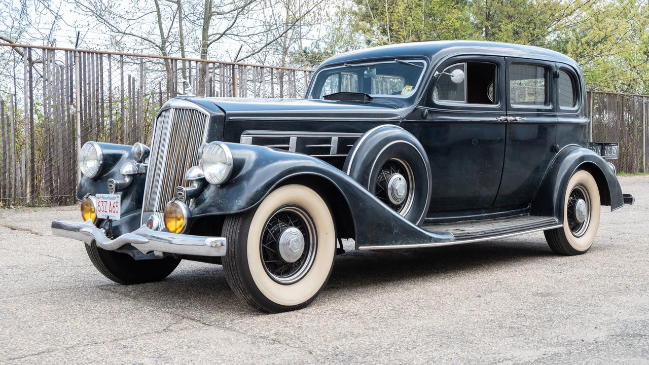1935 Pierce-Arrow - Image 9 of 11