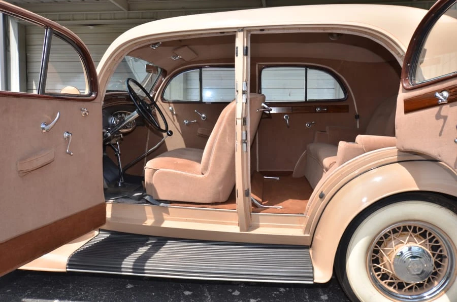 1935 Pierce-Arrow - Image 8 of 12