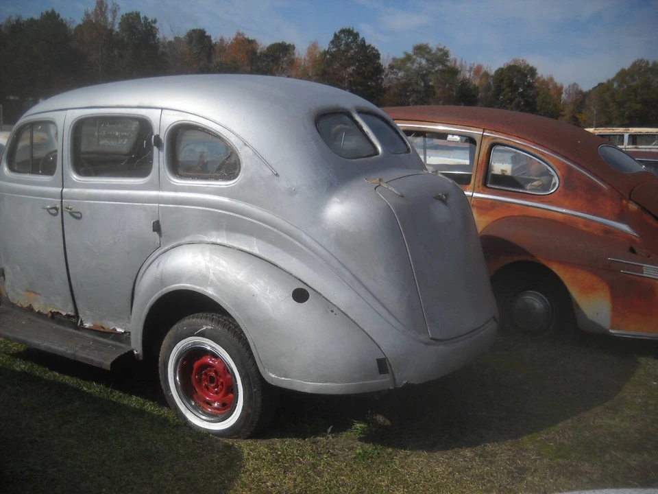 1935 Plymouth Deluxe & Special Deluxe - Image 5 of 14