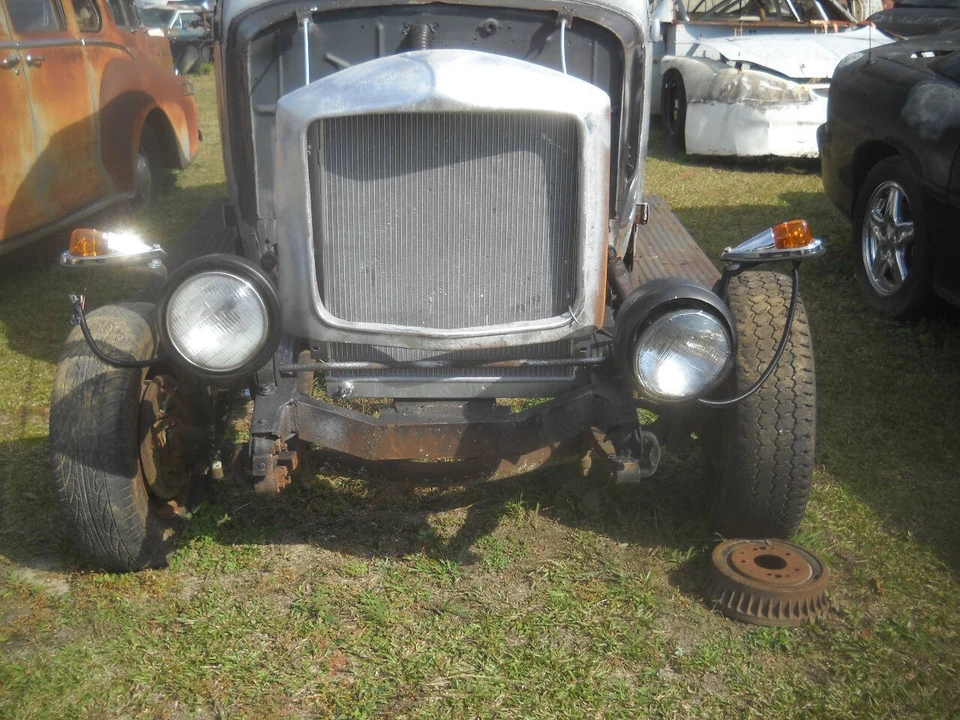 1935 Plymouth Deluxe & Special Deluxe - Image 3 of 14