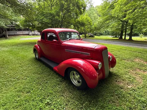 1935 Plymouth Model PJ Deluxe