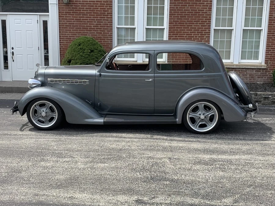 1935 Plymouth Deluxe & Special Deluxe - Image 2 of 8