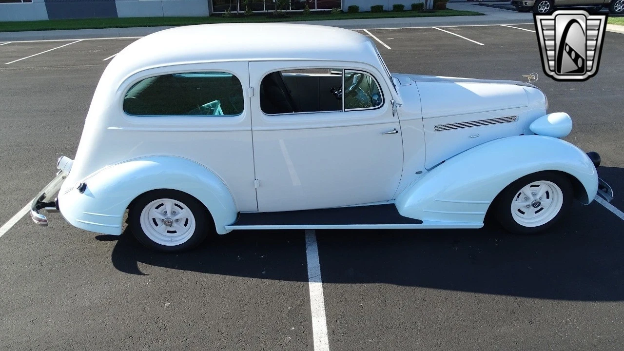 1935 Pontiac - Image 13 of 21