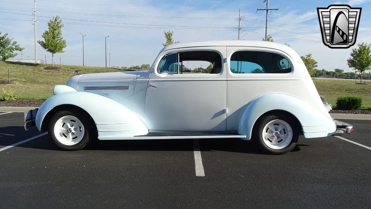 1935 Pontiac - Image 17 of 21