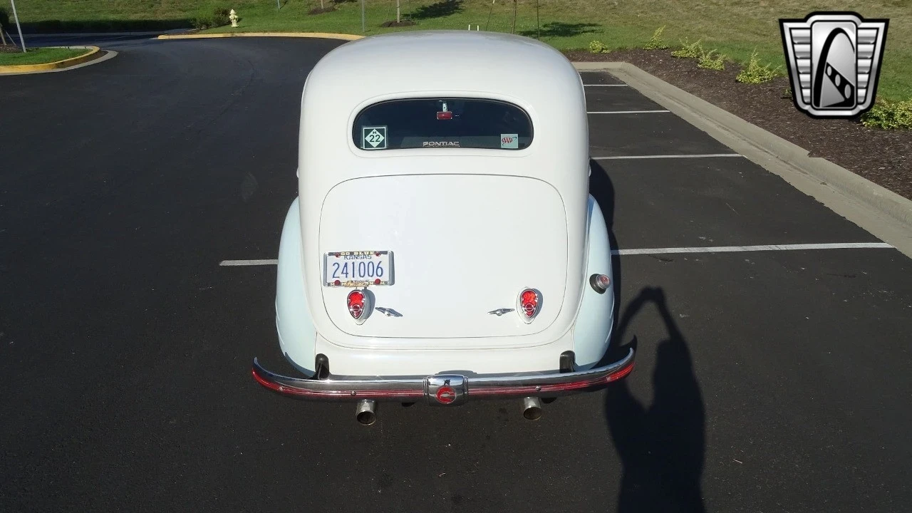 1935 Pontiac - Image 11 of 21
