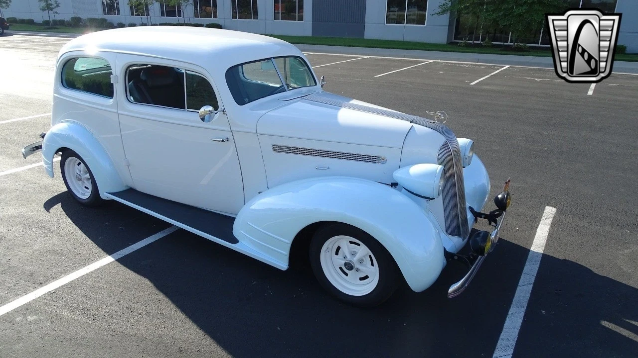 1935 Pontiac - Image 5 of 21