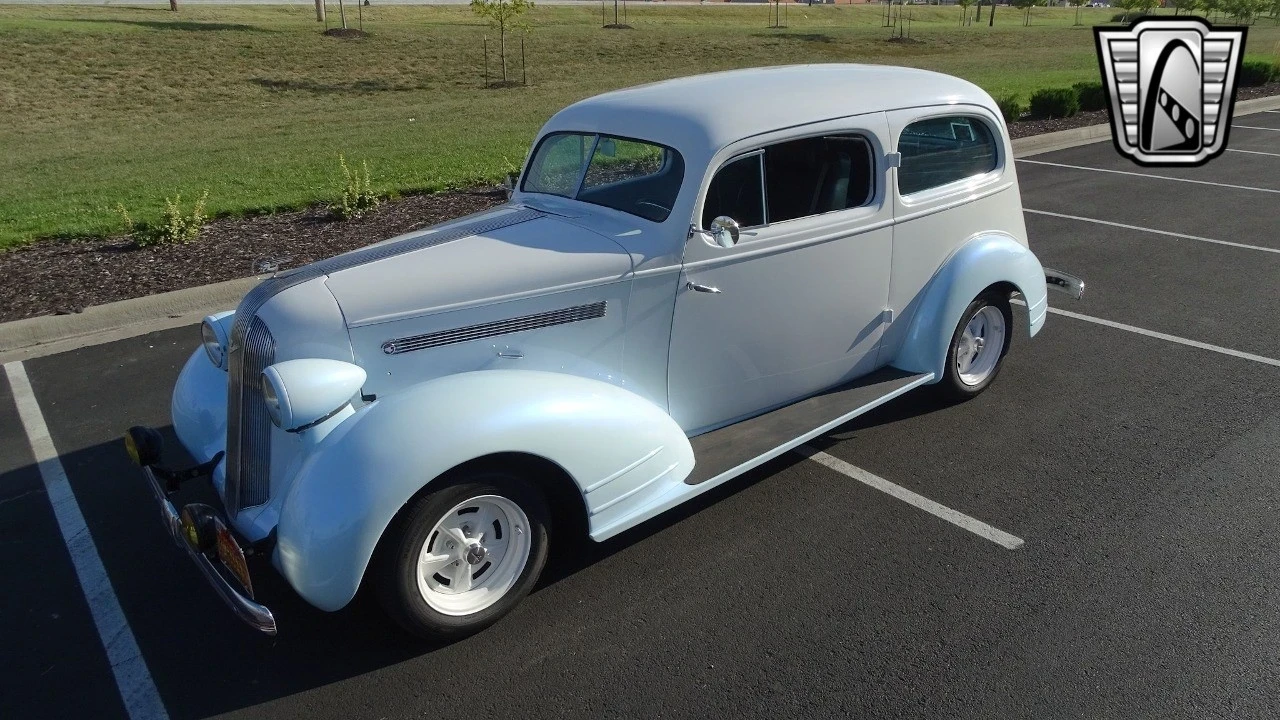 1935 Pontiac - Image 8 of 21
