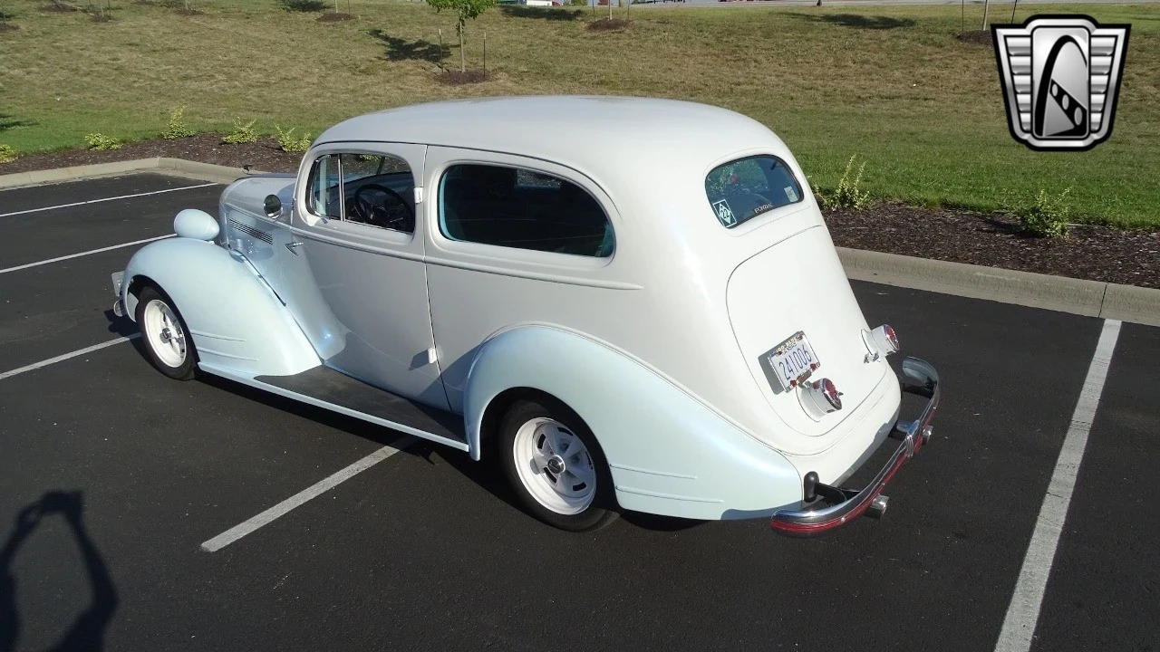 1935 Pontiac - Image 10 of 21