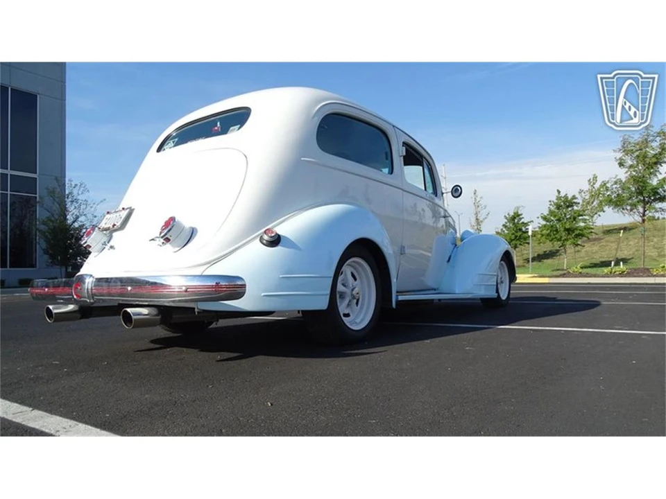 1935 Pontiac - Image 26 of 31