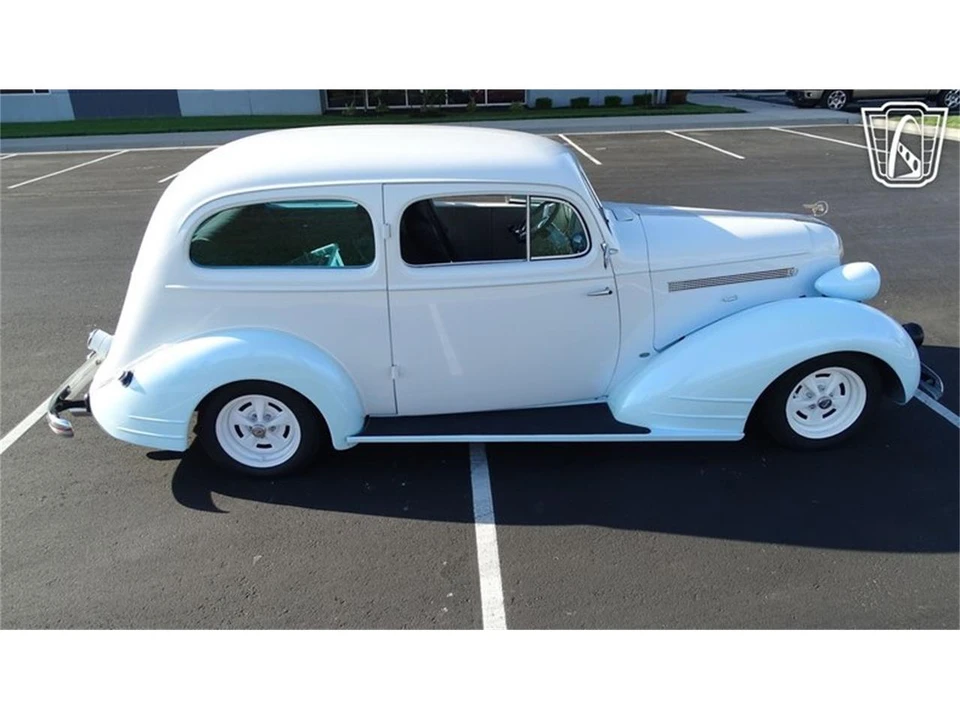 1935 Pontiac - Image 11 of 31
