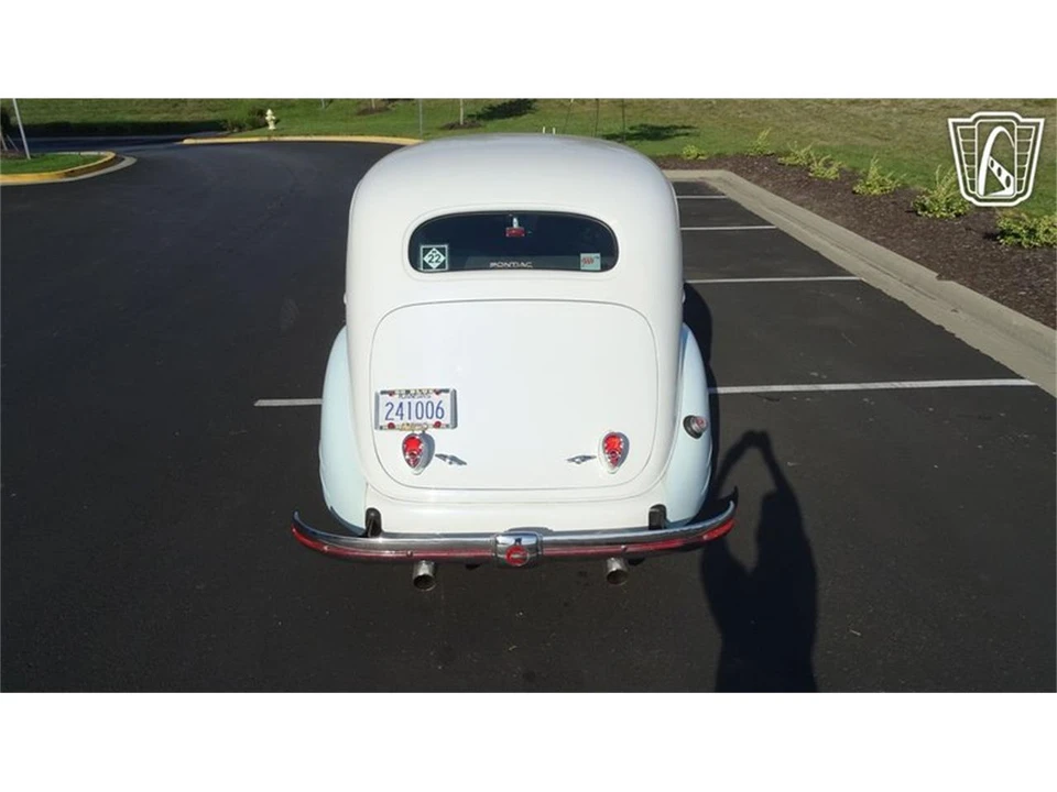 1935 Pontiac - Image 9 of 31