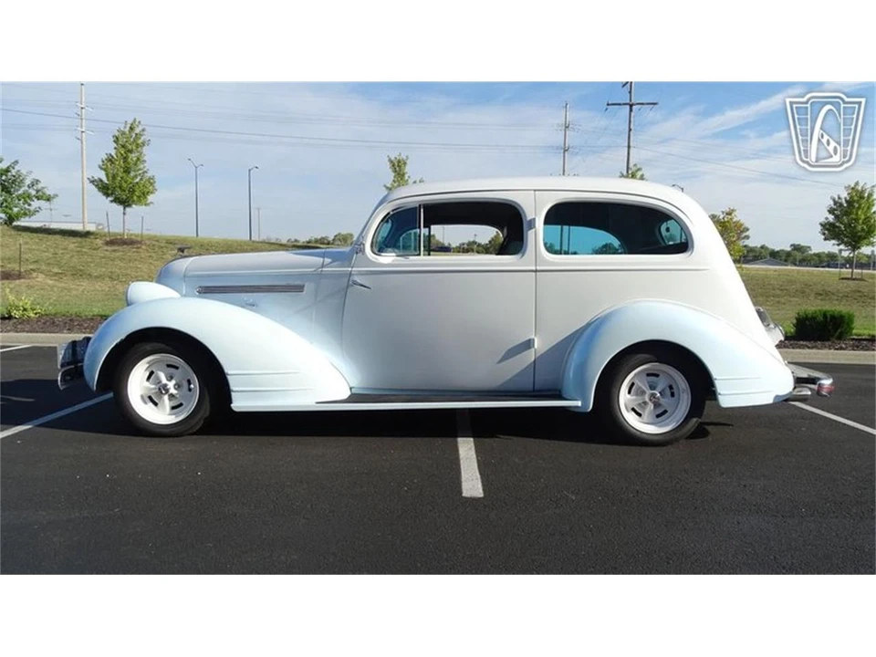 1935 Pontiac - Image 15 of 31