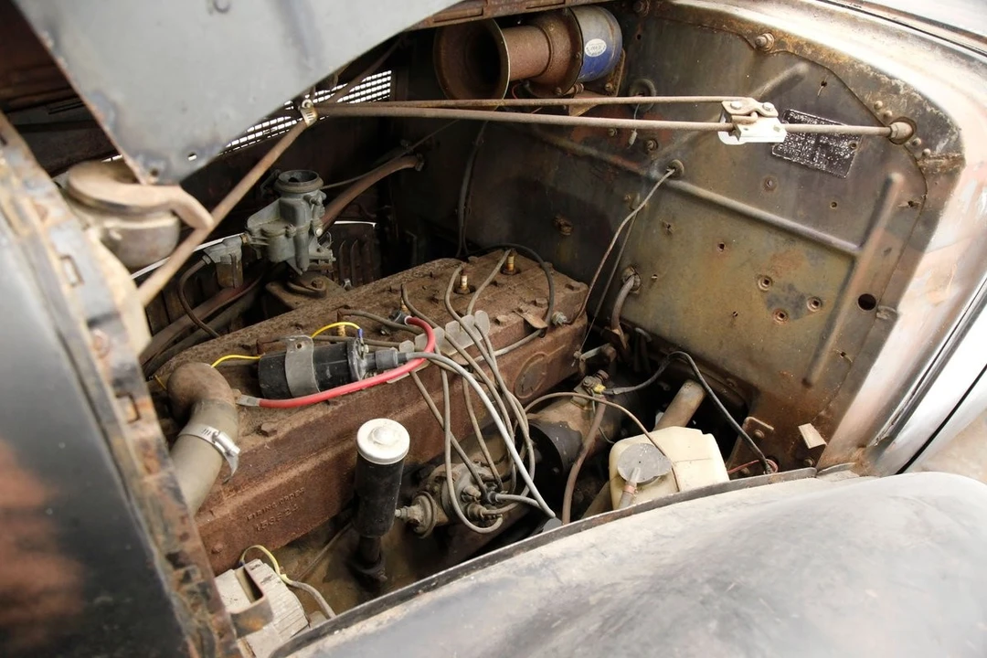 1935 Pontiac - Image 13 of 31