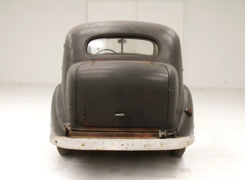 1935 Pontiac - Image 4 of 31
