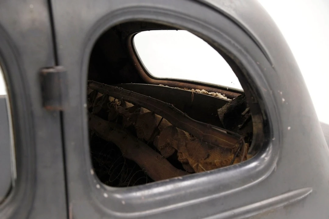 1935 Pontiac - Image 23 of 31