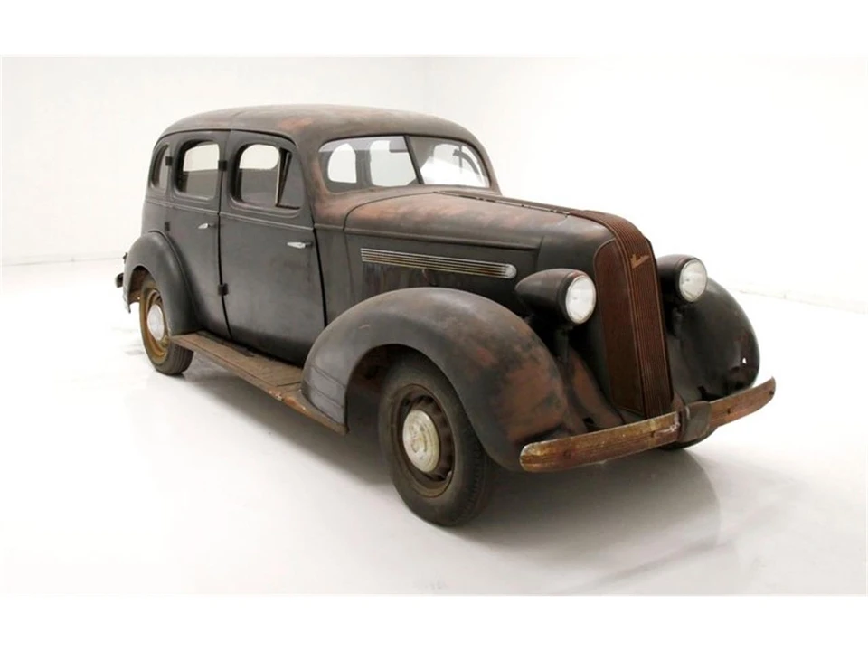 1935 Pontiac - Image 6 of 31