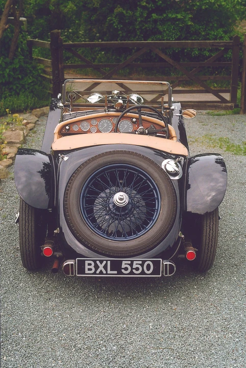 1935 Riley - Image 2 of 7
