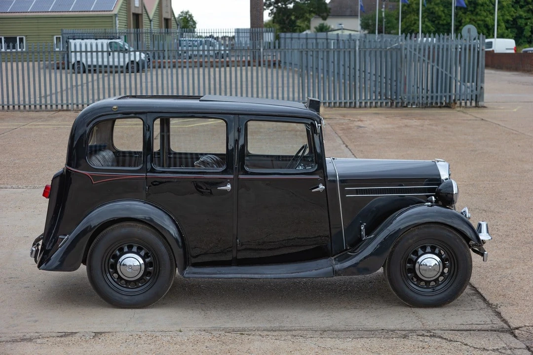 1935 Wolseley - Image 21 of 30
