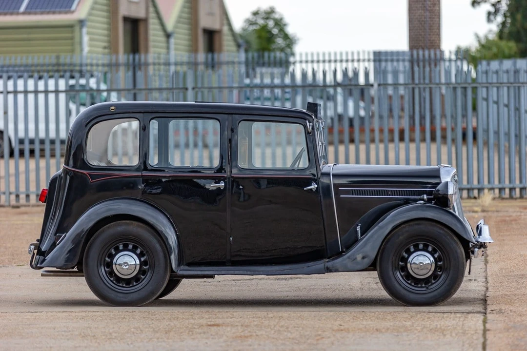1935 Wolseley - Image 30 of 30
