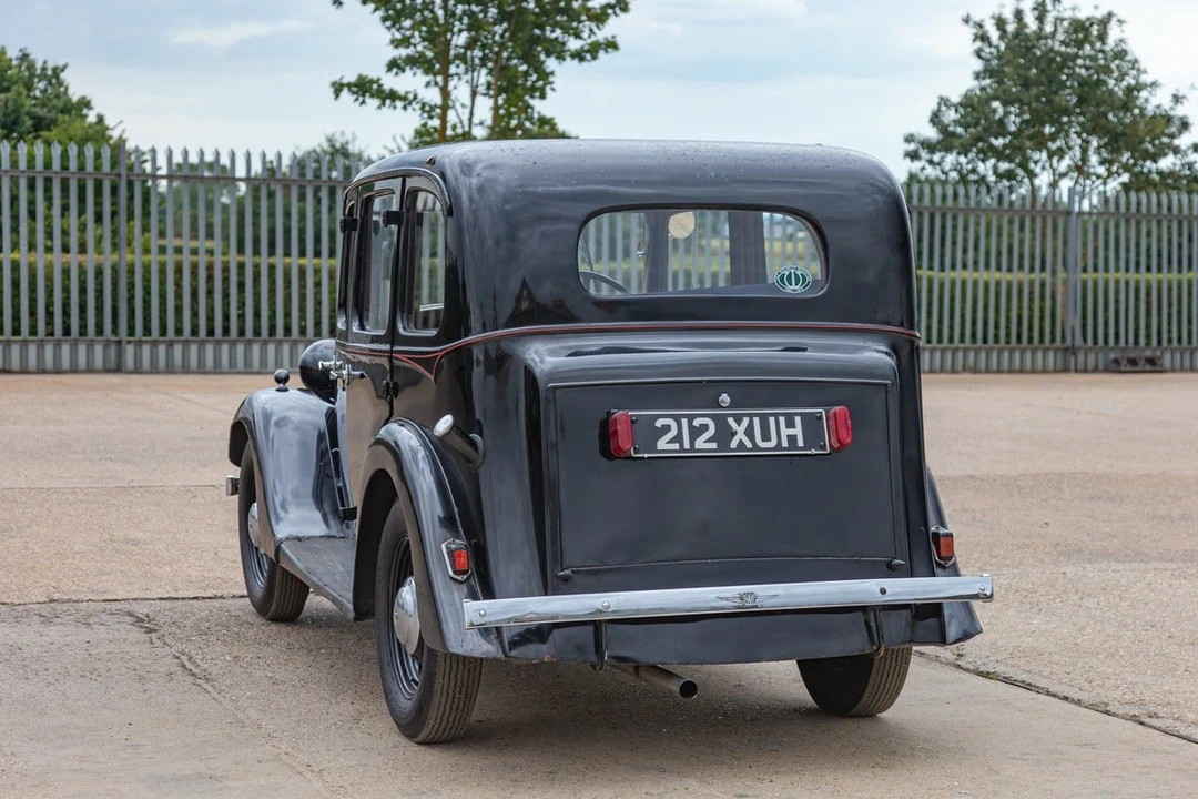 1935 Wolseley - Image 8 of 30