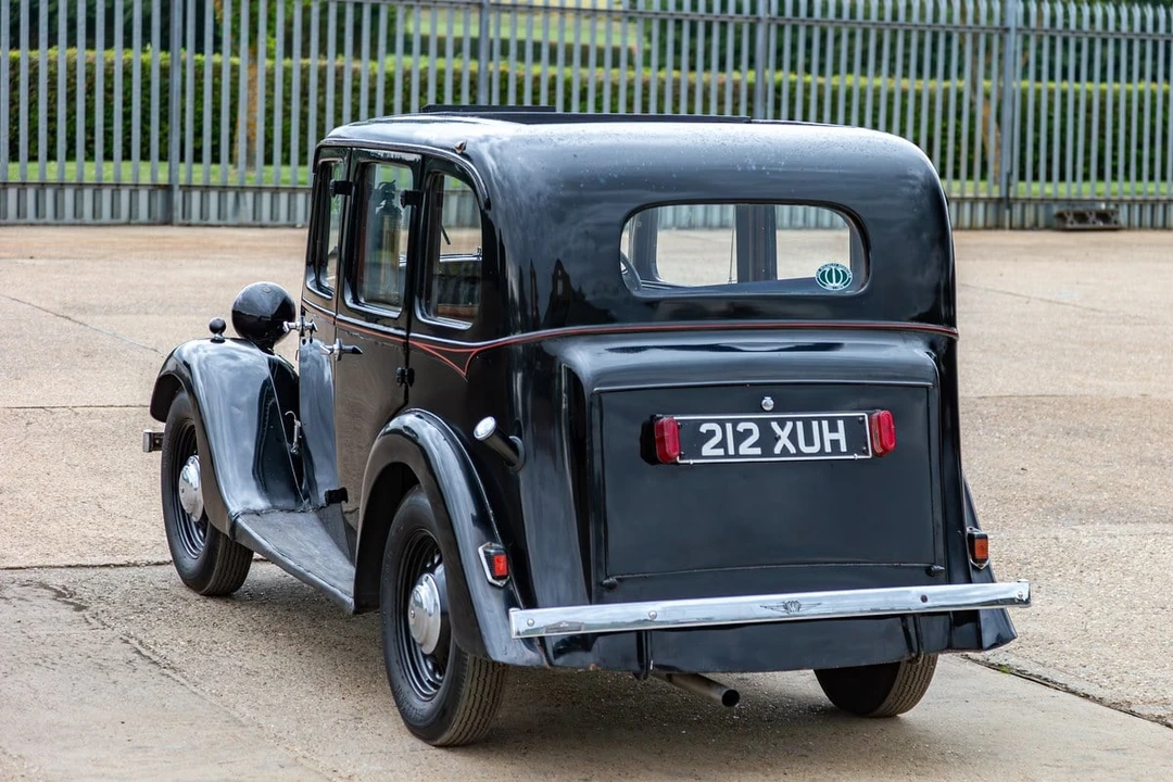 1935 Wolseley - Image 19 of 30