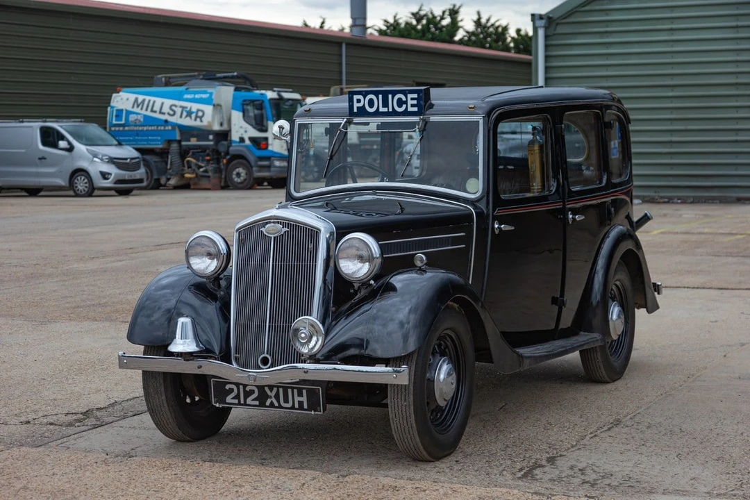 1935 Wolseley - Image 16 of 30