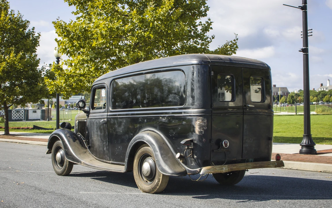 Ford Model 48 & 68 - Image 4 of 5