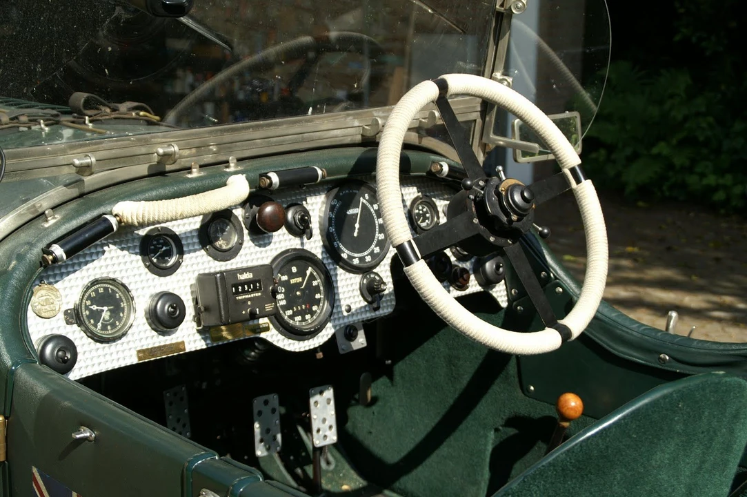 Bentley 4 1/4 Litre - Image 3 of 7