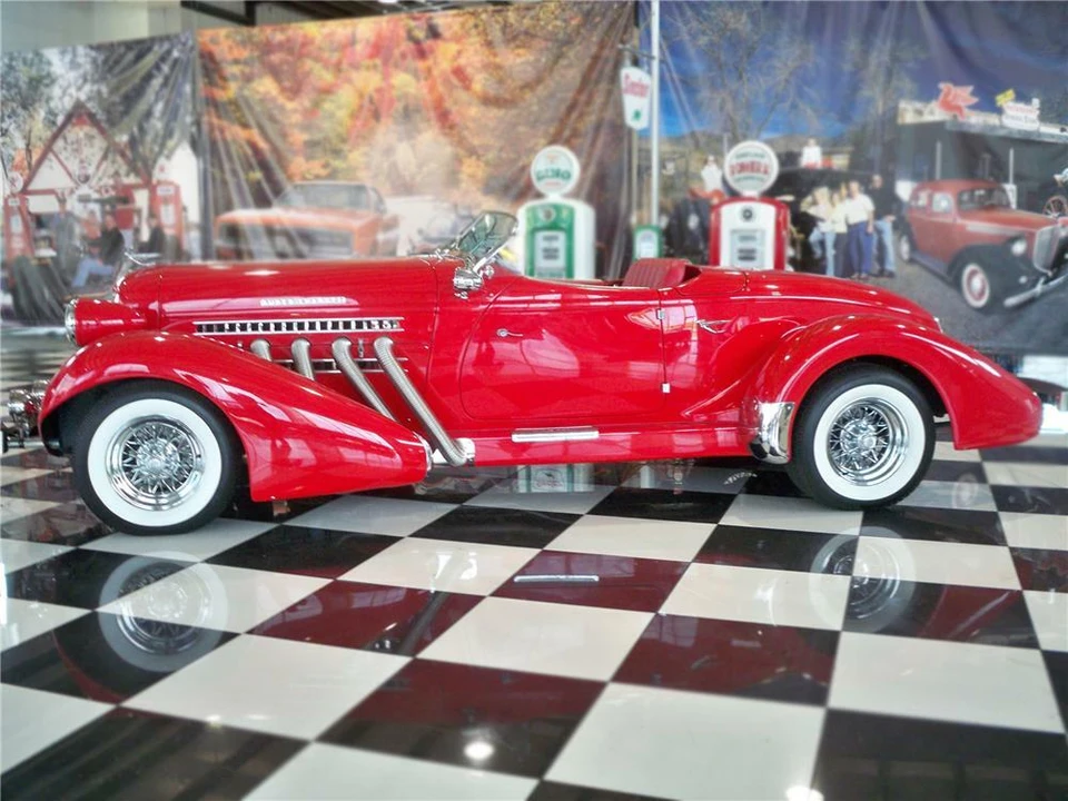1936 Auburn Speedster - Image 2 of 2