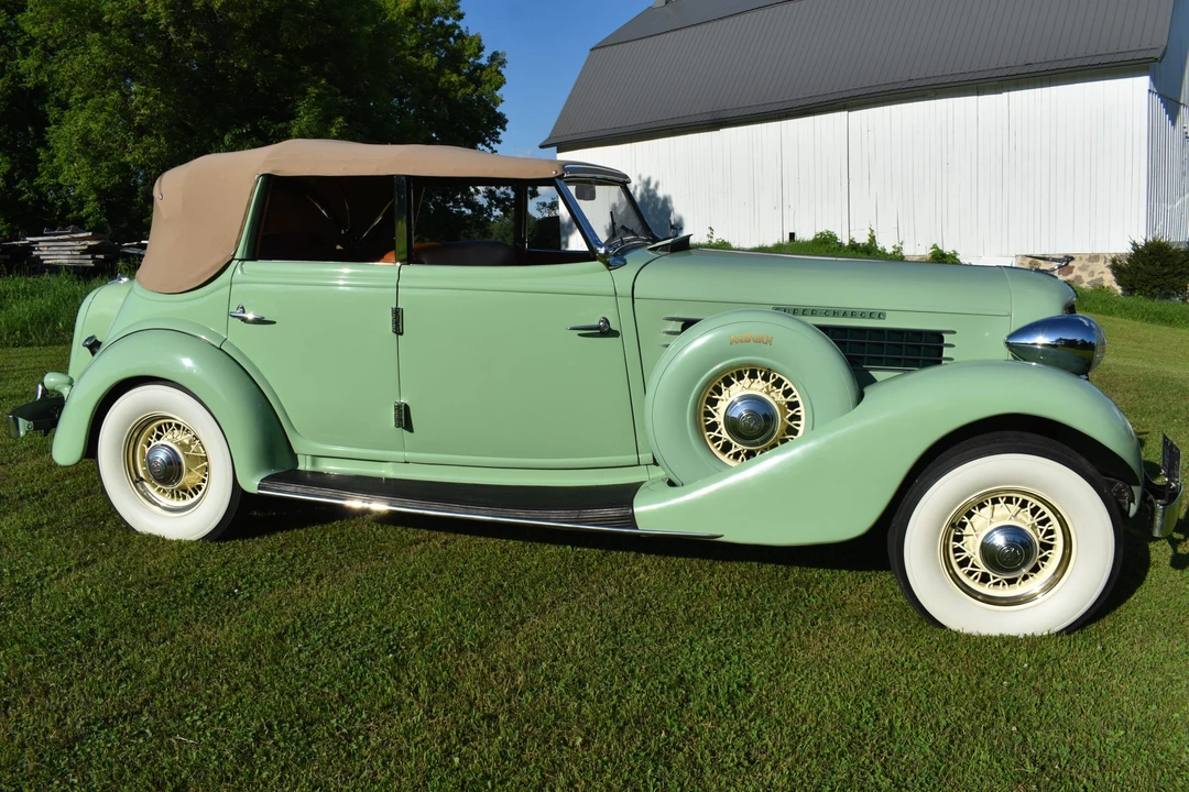 1936 Auburn Speedster - Image 16 of 31