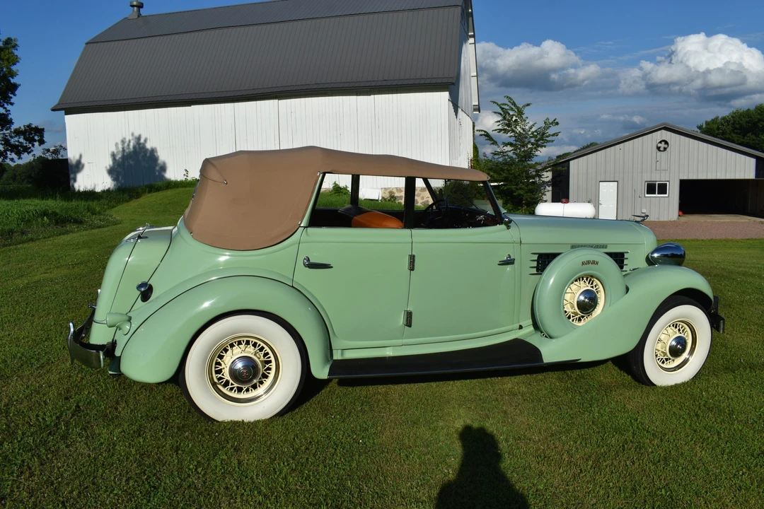 1936 Auburn Speedster - Image 14 of 31