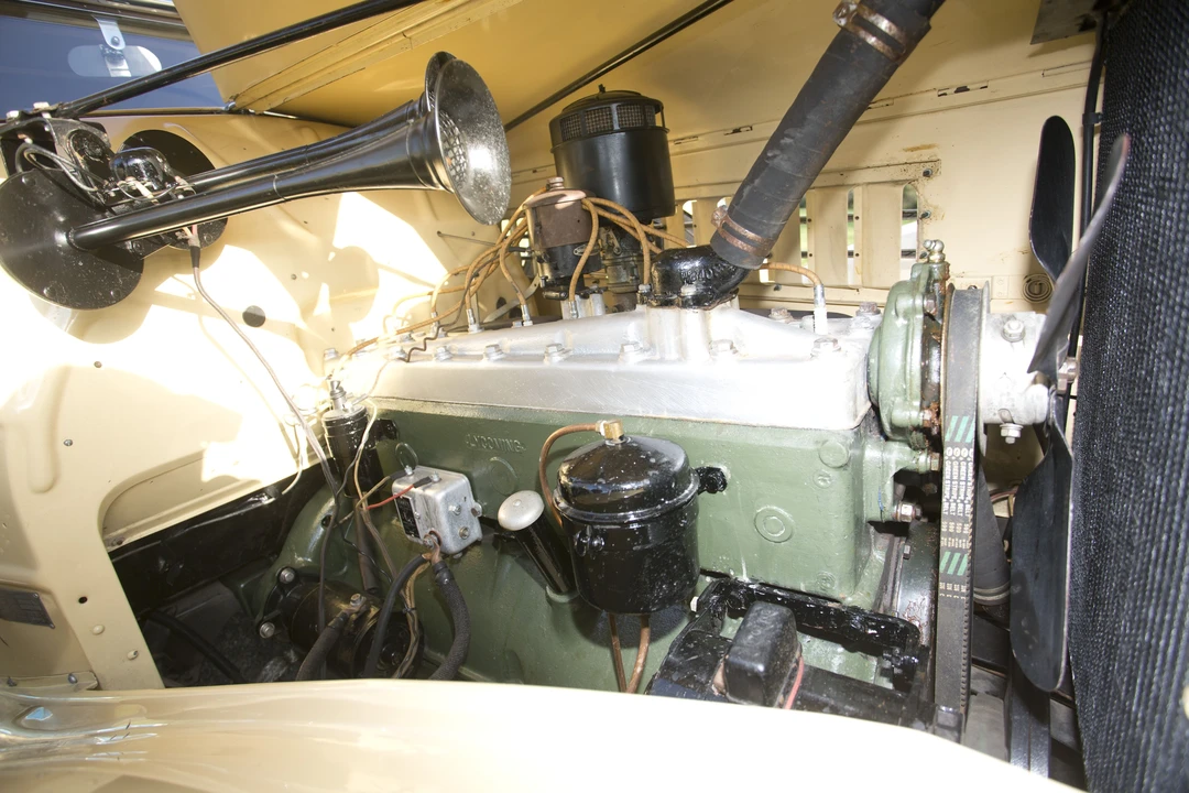 1936 Auburn Eight - Image 11 of 27