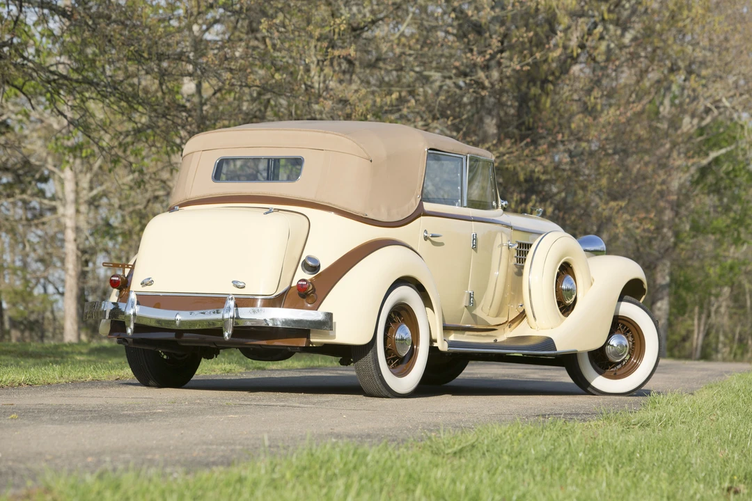1936 Auburn Eight - Image 24 of 27