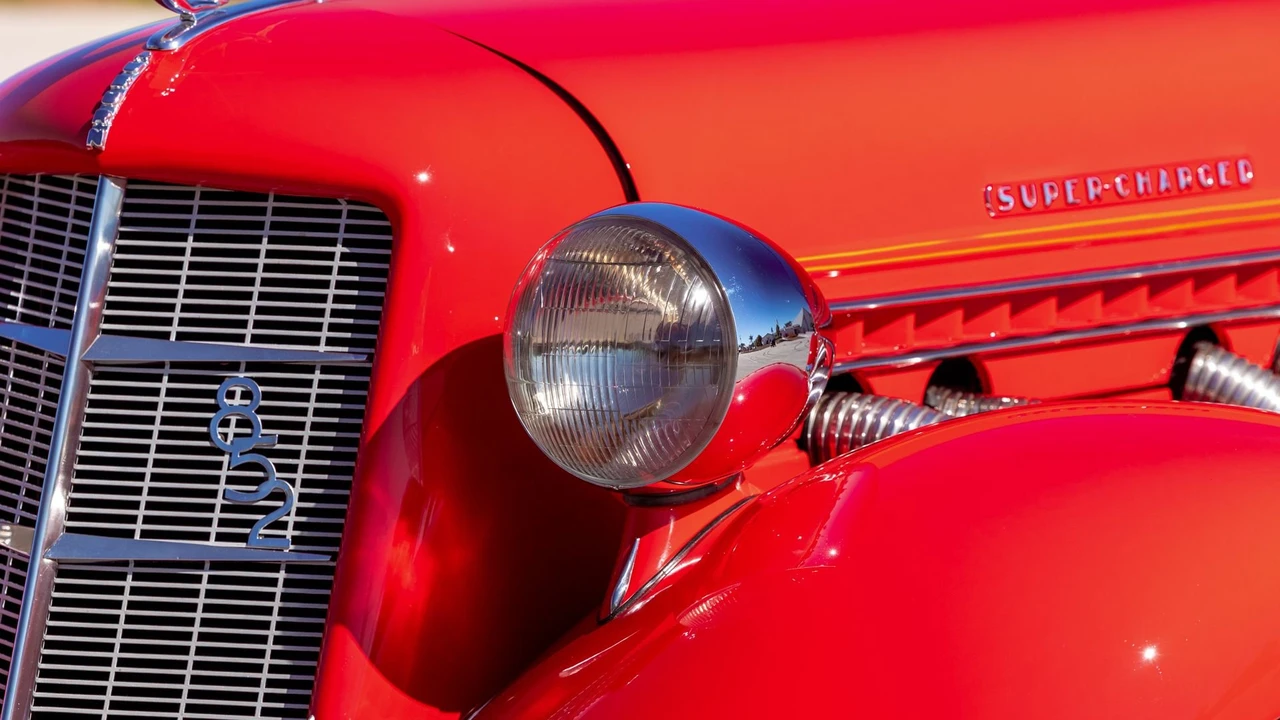 1936 Auburn Speedster - Image 30 of 31
