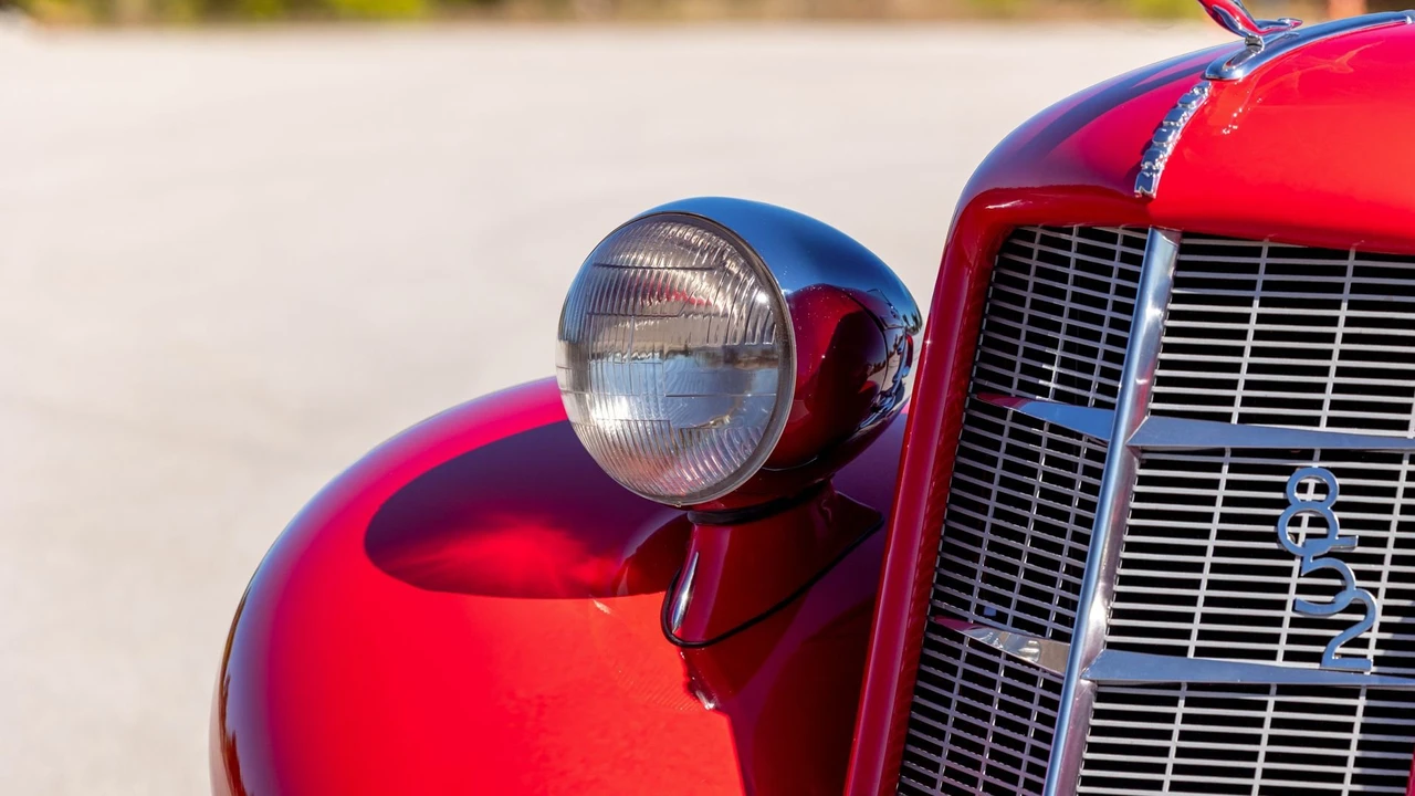 1936 Auburn Speedster - Image 25 of 31