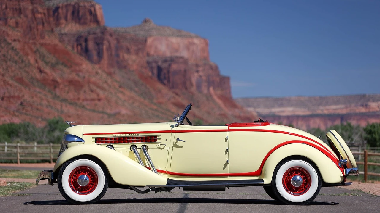 1936 Auburn Speedster - Image 13 of 31