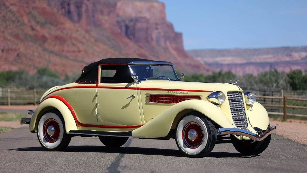 1936 Auburn Speedster - Image 21 of 31