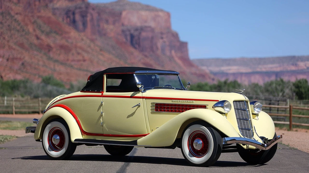 1936 Auburn Speedster - Image 19 of 31
