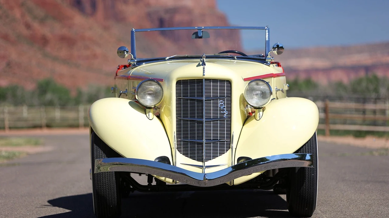 1936 Auburn Speedster - Image 8 of 31
