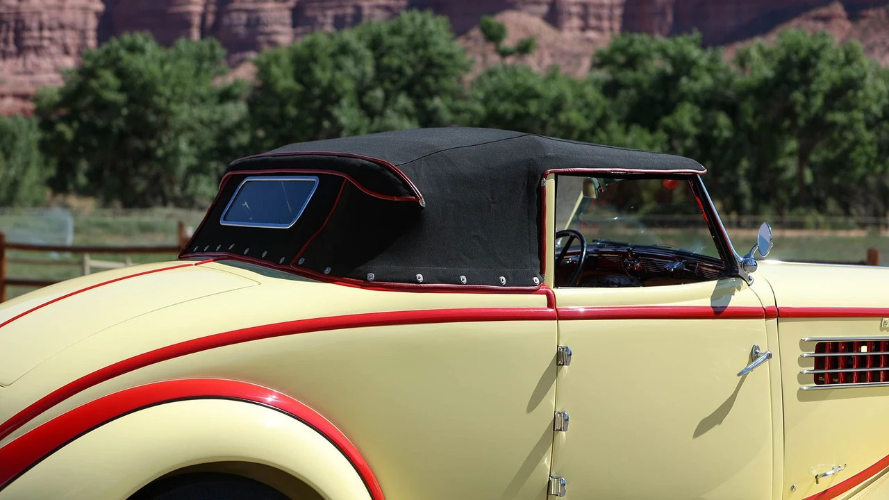 1936 Auburn Speedster - Image 23 of 31