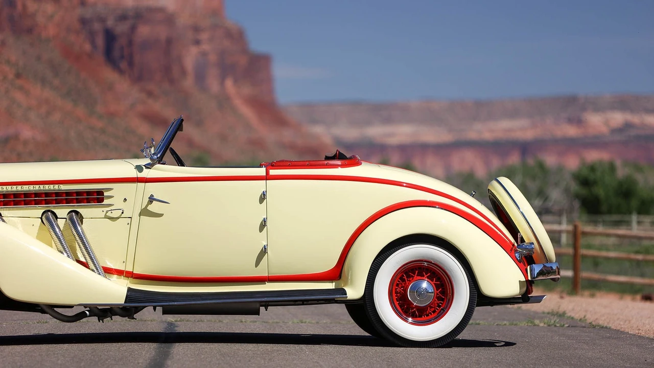 1936 Auburn Speedster - Image 14 of 31