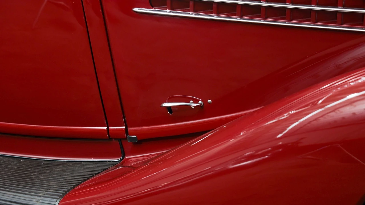 1936 Auburn Speedster - Image 18 of 31