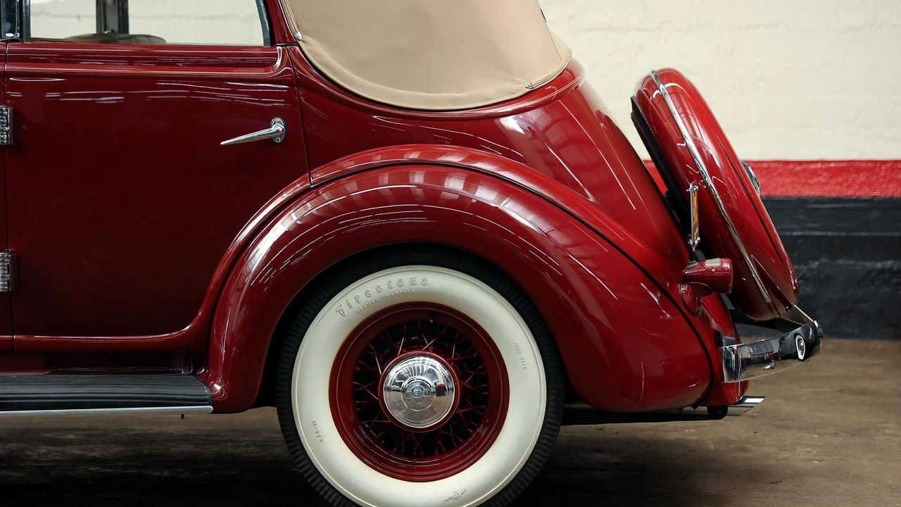 1936 Auburn Speedster - Image 24 of 31