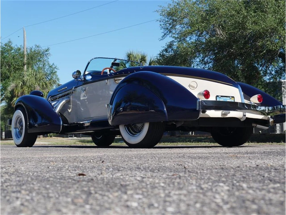1936 Auburn Speedster - Image 12 of 31