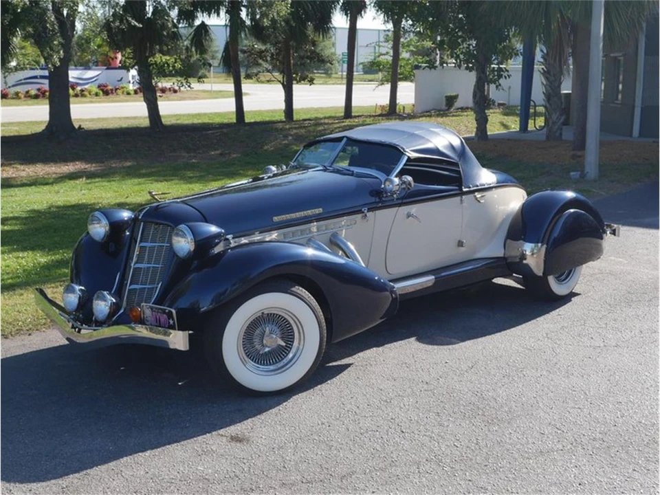 1936 Auburn Speedster - Image 3 of 31