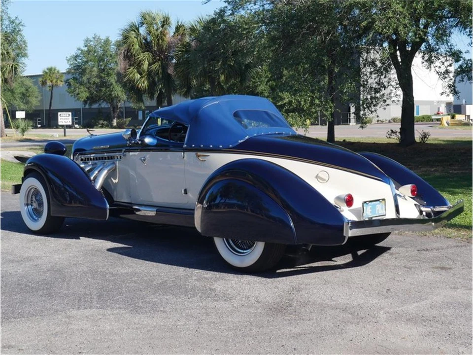 1936 Auburn Speedster - Image 18 of 31