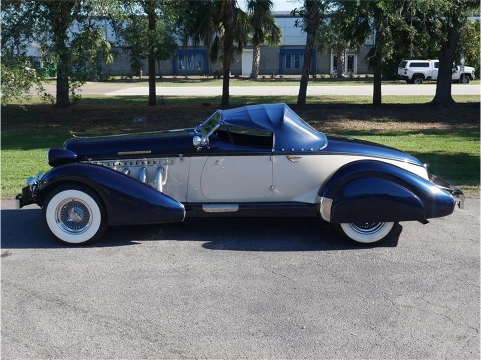 1936 Auburn Speedster - Image 9 of 31